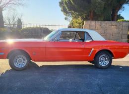Ford Mustang CODE F