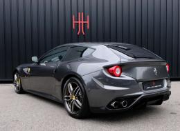 Ferrari FF