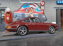 Porsche 911 E