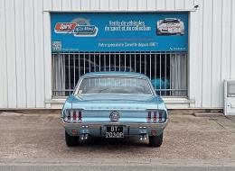 Ford Mustang V8 390ci