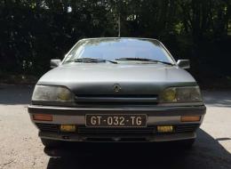 Renault 25 V6 Turbo - Baccara