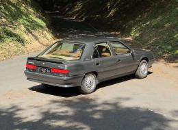 Renault 25 V6 Turbo - Baccara