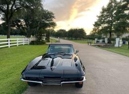 Chevrolet Corvette C2 Cabriolet