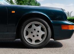Porsche 964 Carrera 4 cabriolet 