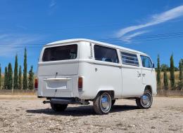Volkswagen Combi T2B Tintop Westfalia
