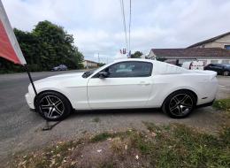 Ford Mustang 3.7