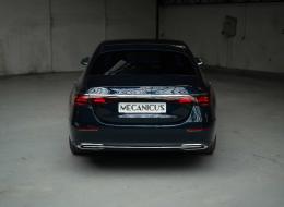 Mercedes-Benz E 300e *Exclusive line/Full options*