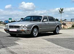 Daimler Série XJ Super 8 V8 Supercharged