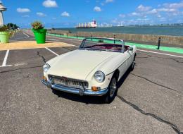 MG B