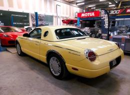 Ford Thunderbird
