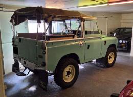 LandRover 88