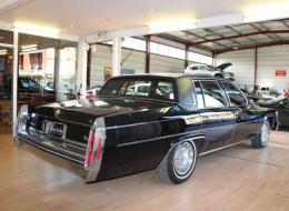 Cadillac De Ville