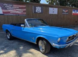 Ford Mustang CABRIOLET