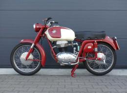 Moto Agusta MV 175cc Sport