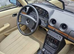 Mercedes-Benz 240 D