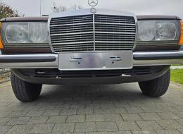 Mercedes-Benz 240 D