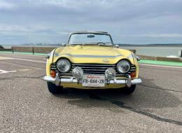 Triumph TR250