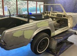 Mercedes-Benz SL 280 Pagode 