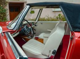 Mercedes-Benz SL 230