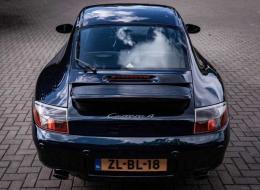 Porsche 996 Carrera 4 