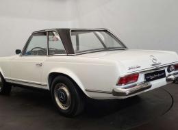 Mercedes-Benz SL 230 Pagode