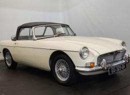 MG B
