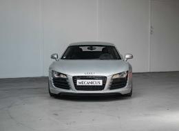 Audi R8 V8 FSI Mk1 R-tronic *Entretiens exclusifs Audi*