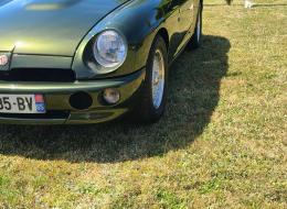 MG R V8