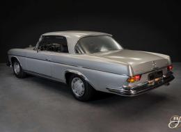 Mercedes-Benz SE 280 Coupé V8 3.5 L