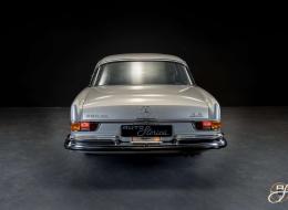 Mercedes-Benz SE 280 Coupé V8 3.5 L