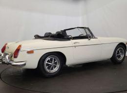 MG B
