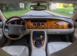 Jaguar XK8 X100 4.0 Coupé