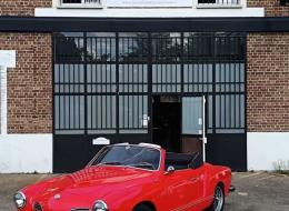 Volkswagen Karmann Ghia cabriolet 1600 cm3  Française d'origine 