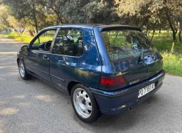 Renault Clio 16v