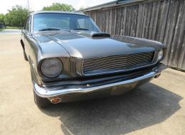 Ford Mustang COUPÉ SPORT V8 