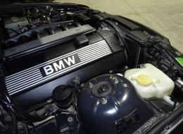 BMW Série 3 320i CABRIOLET E36