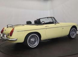 MG B