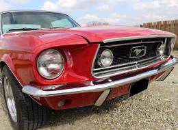 Ford Mustang 390 CODE S