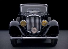 Bentley 4 1/4 Litres Pillarless Saloon par Vanvooren