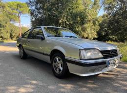 Opel Monza 3.0 