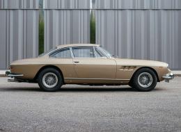 Ferrari 330 GT 2+2 Série 2