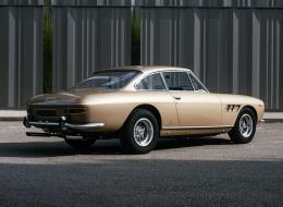 Ferrari 330 GT 2+2 Série 2