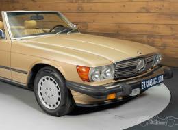 Mercedes-Benz SL 560