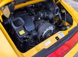Porsche 993 Carrera 4 Cabriolet X51