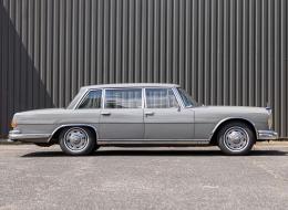 Mercedes-Benz 600 