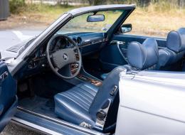 Mercedes-Benz SL 280 (R107)