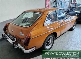 MG B GT