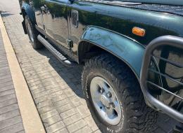 LandRover Defender 110