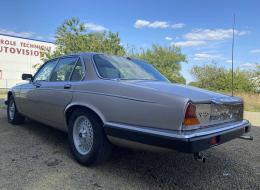 Daimler Double Six