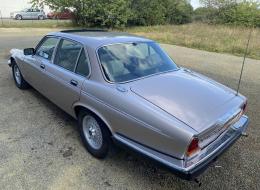 Daimler Double Six